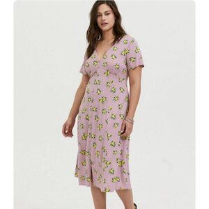 Torrid Midi Challis Dress Lavender, Lemon Pattern, Button Front Size 2x (18/20)